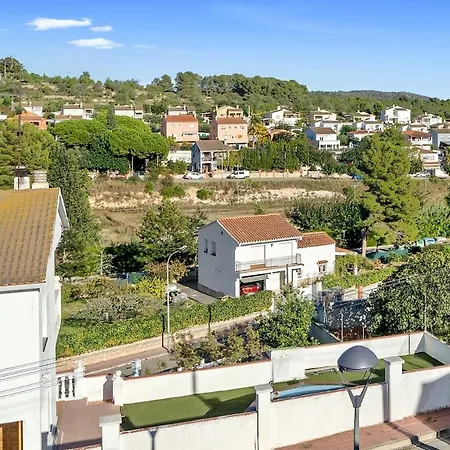 Roure Piscina Y Serenidad